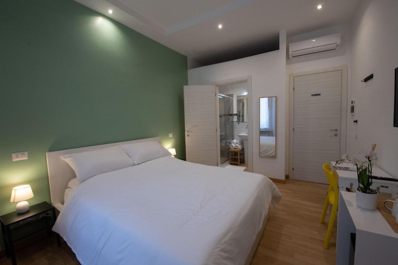 Domus Castroni Germanico Bed & Breakfast Roma Ngoại thất bức ảnh